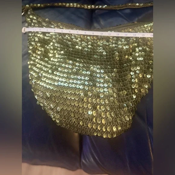 Vintage Crocheted Sequin Hobo/Crossbody Bag - Picture 7 of 9